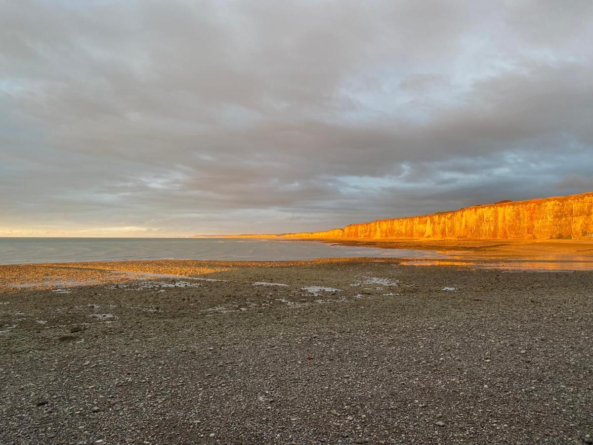 Boutique Hotel La Maison Des Galets Sur Le Front De Mer Saint-Valery-en-Caux Luaran gambar